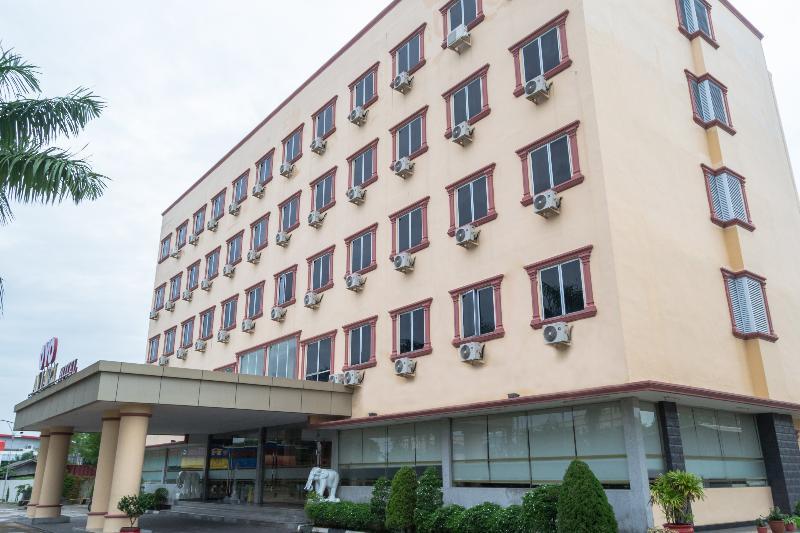 Aviari Hotel Batam Kültér fotó